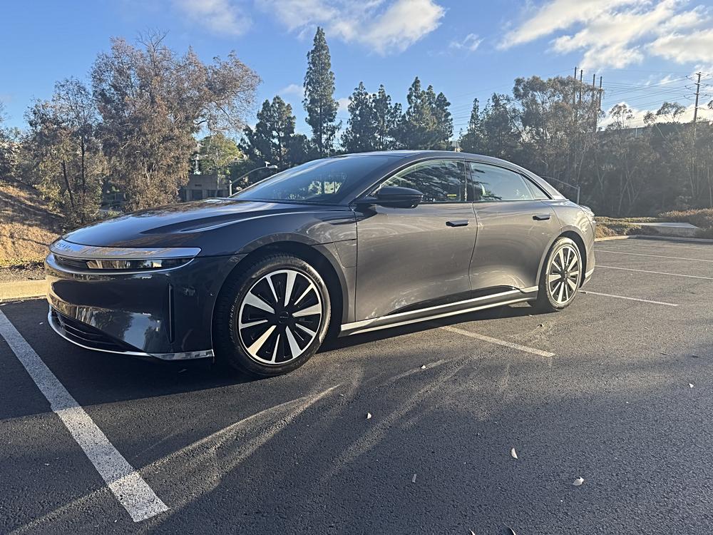 2024 LUCID AIR PURE