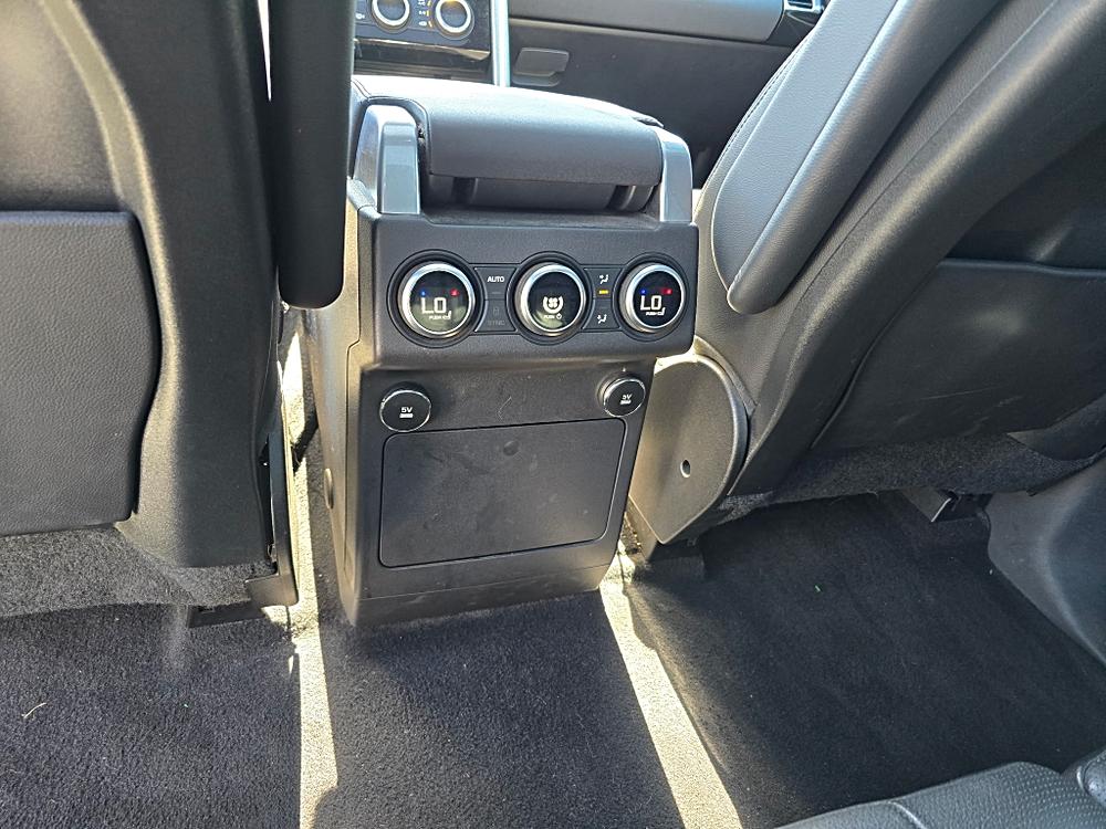 2018 Land Rover Discovery HSE V6 Supercharged
