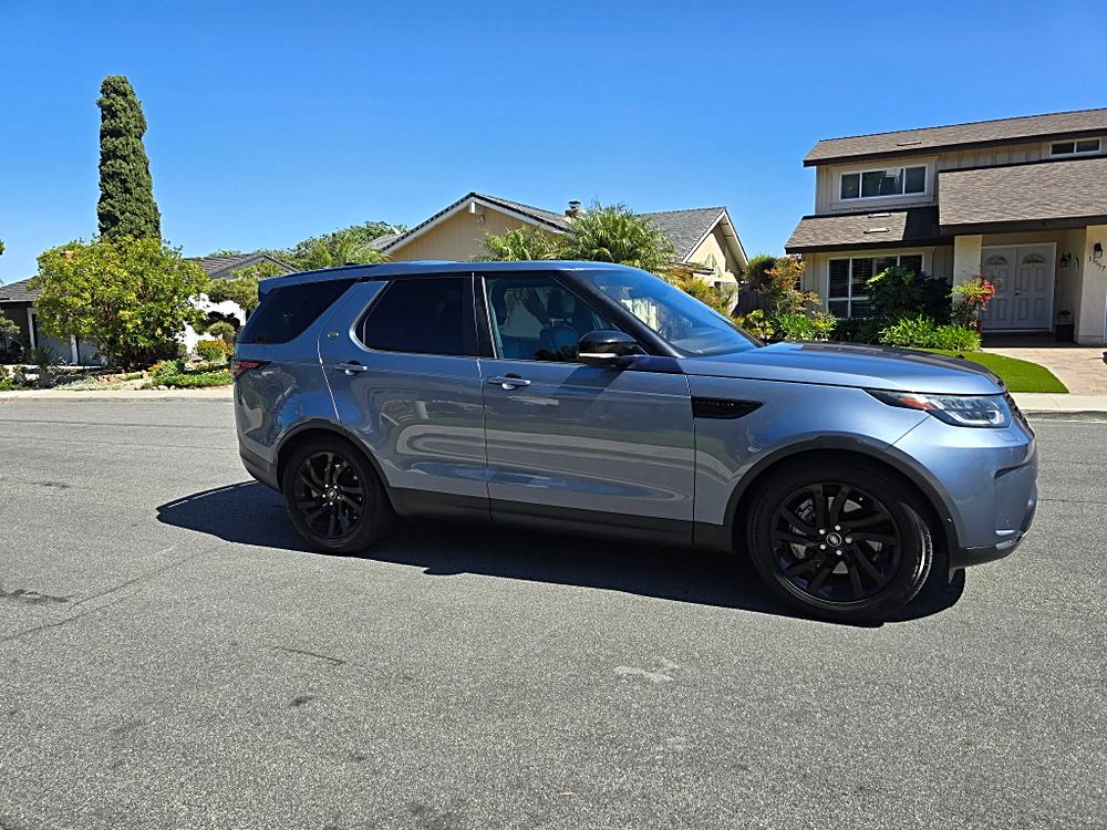2018 Land Rover Discovery HSE V6 Supercharged