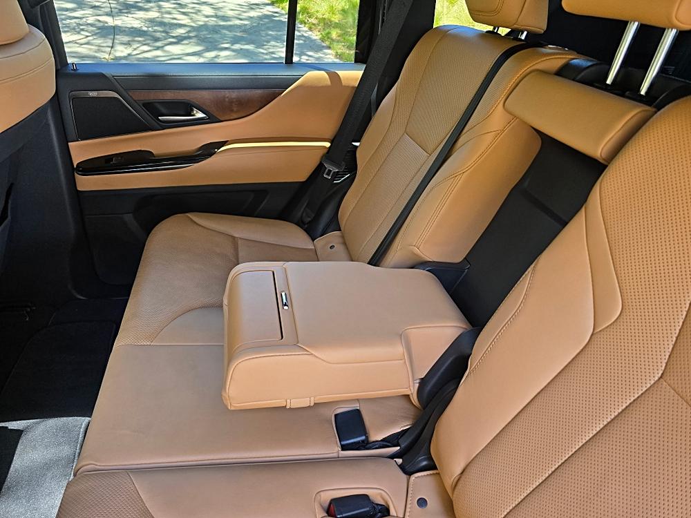 2024 LEXUS LX600 PREMIUM
