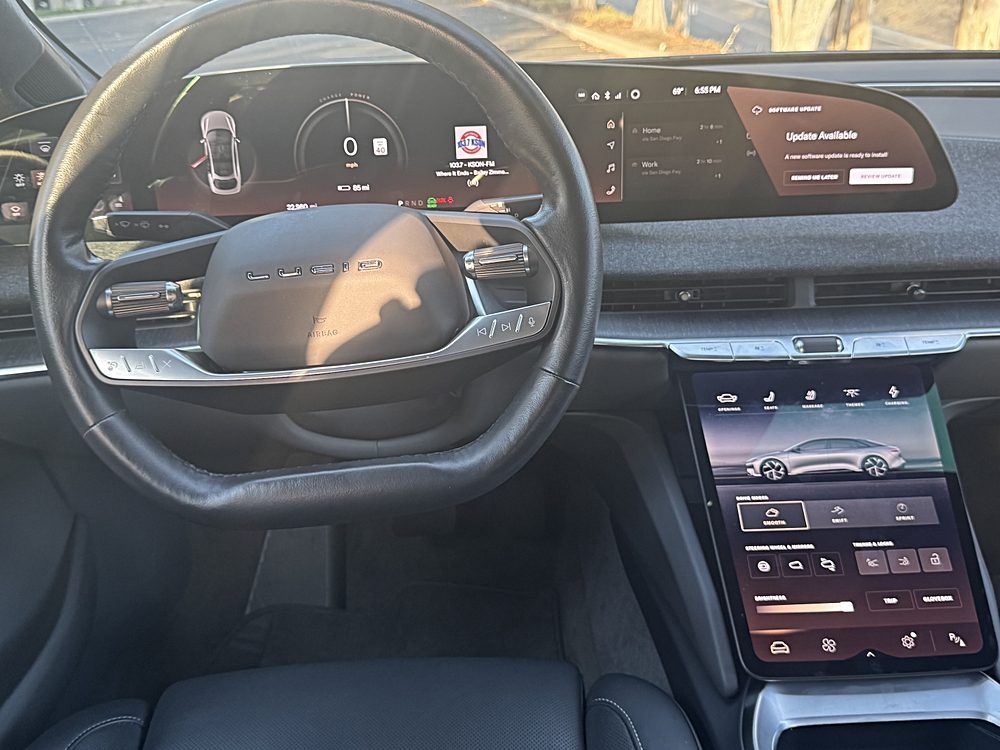 2024 LUCID AIR PURE