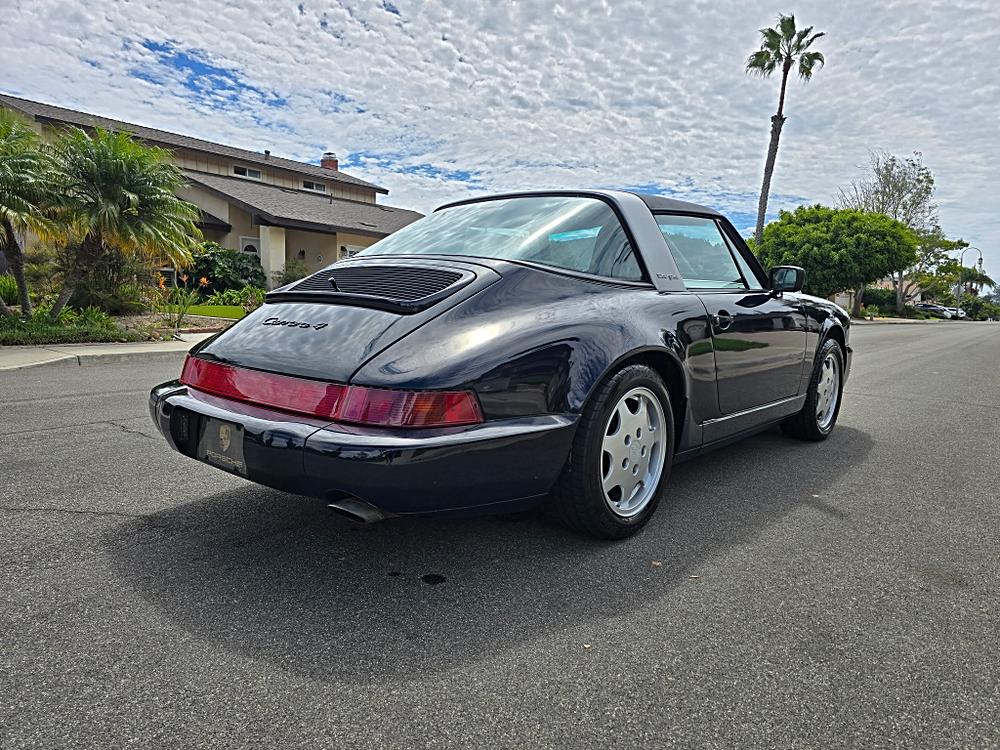 1990 Porsche 911 Carrera 2dr Coupe 4 Targa
