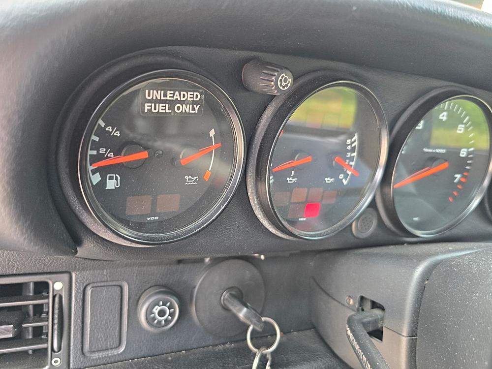 1990 Porsche 911 Carrera 2dr Coupe 4 Targa