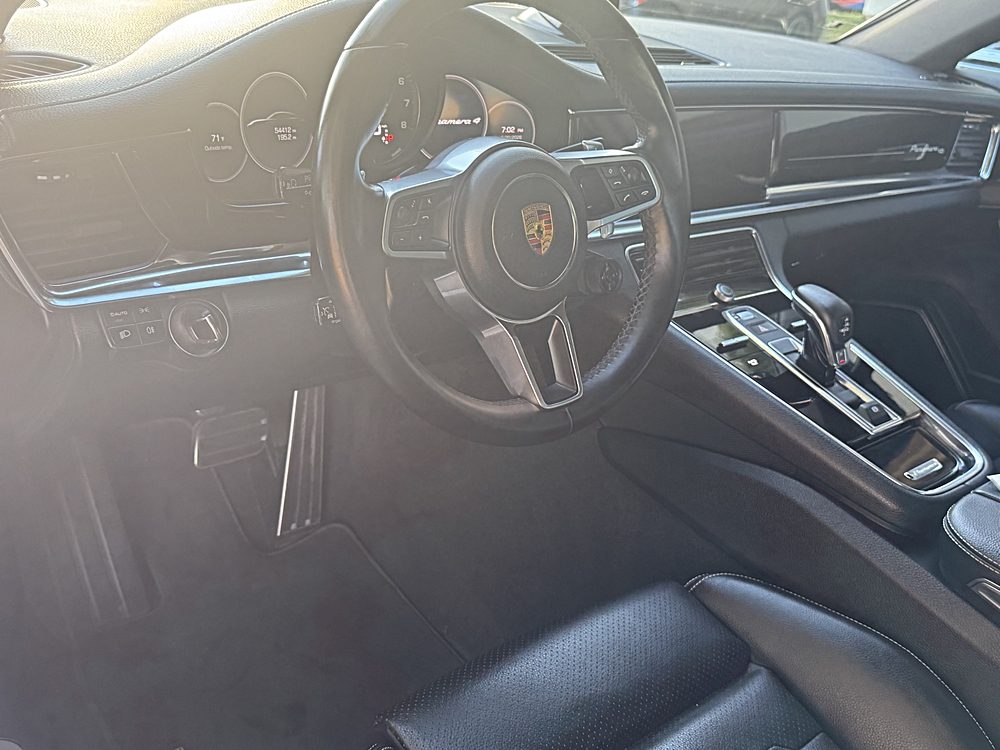 2020 PORSCHE PANAMERA HYBIRD 10TH ANNIVERSARY EDITION